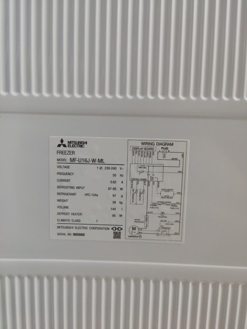 Mitsubishi Upright Freezer Frost Free 144L, TV & Home Appliances