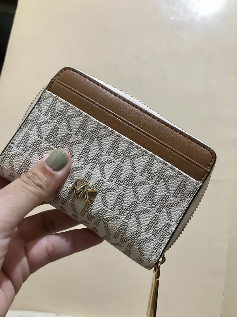 Small outlet mk wallet
