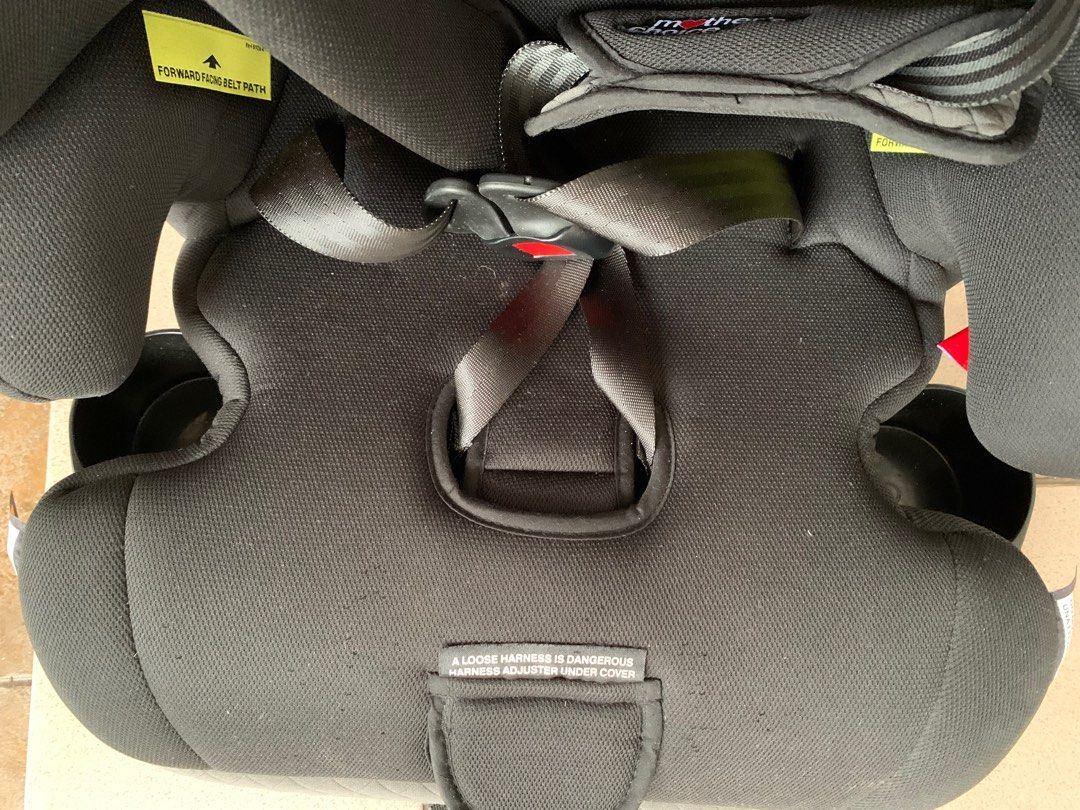Mothers Choice Australian 5 point harness booster Babies Kids