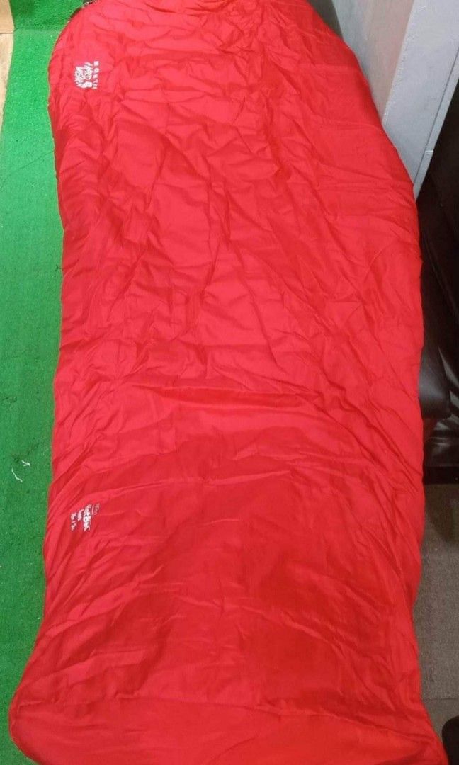 Mountain hardwear Hotbed spark sleeping bag 4 000php 65 off