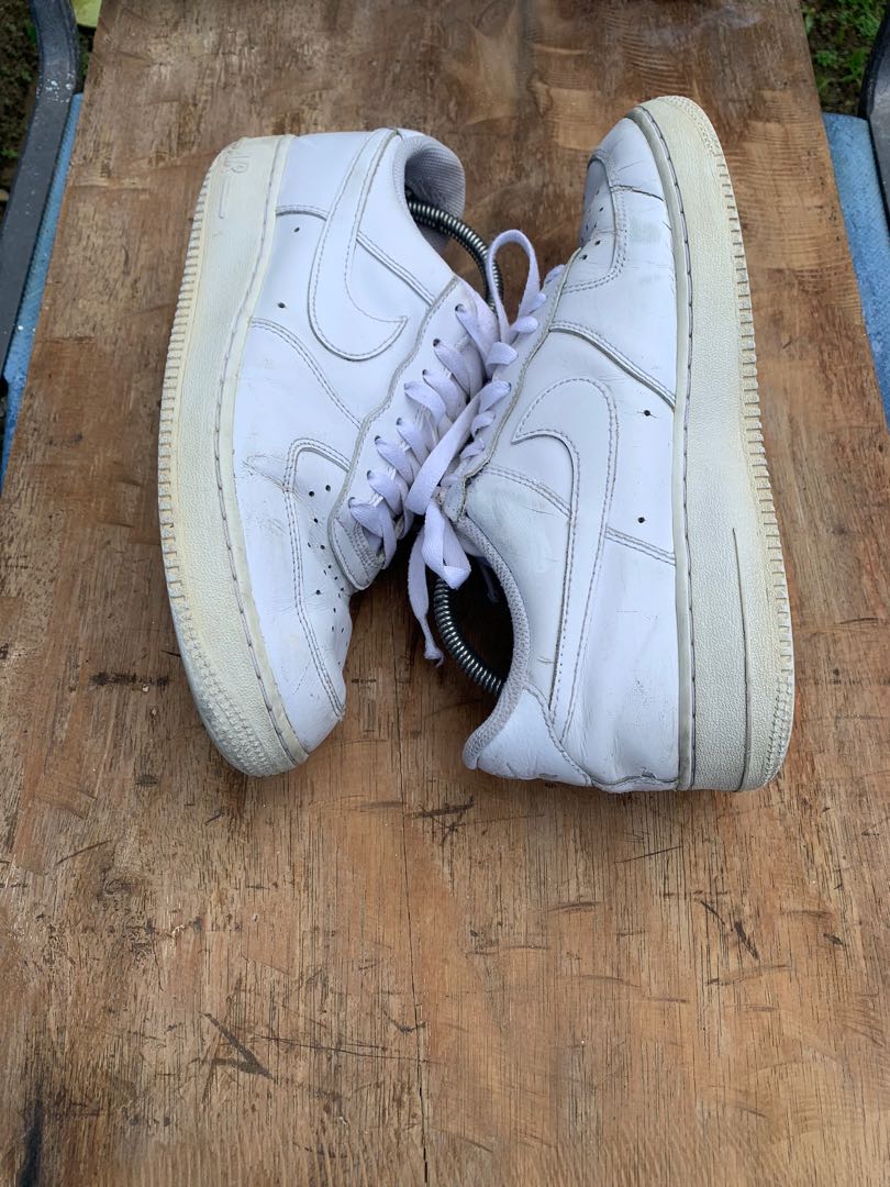 harga af1 triple white