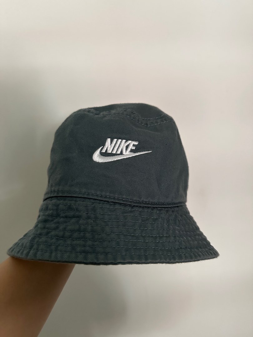 nike bucket hat women's