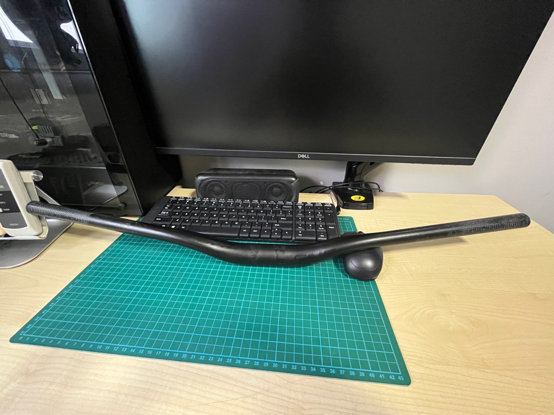 Oneup carbon bar and stem, Sports Equipment, Bicycles & Parts, Parts