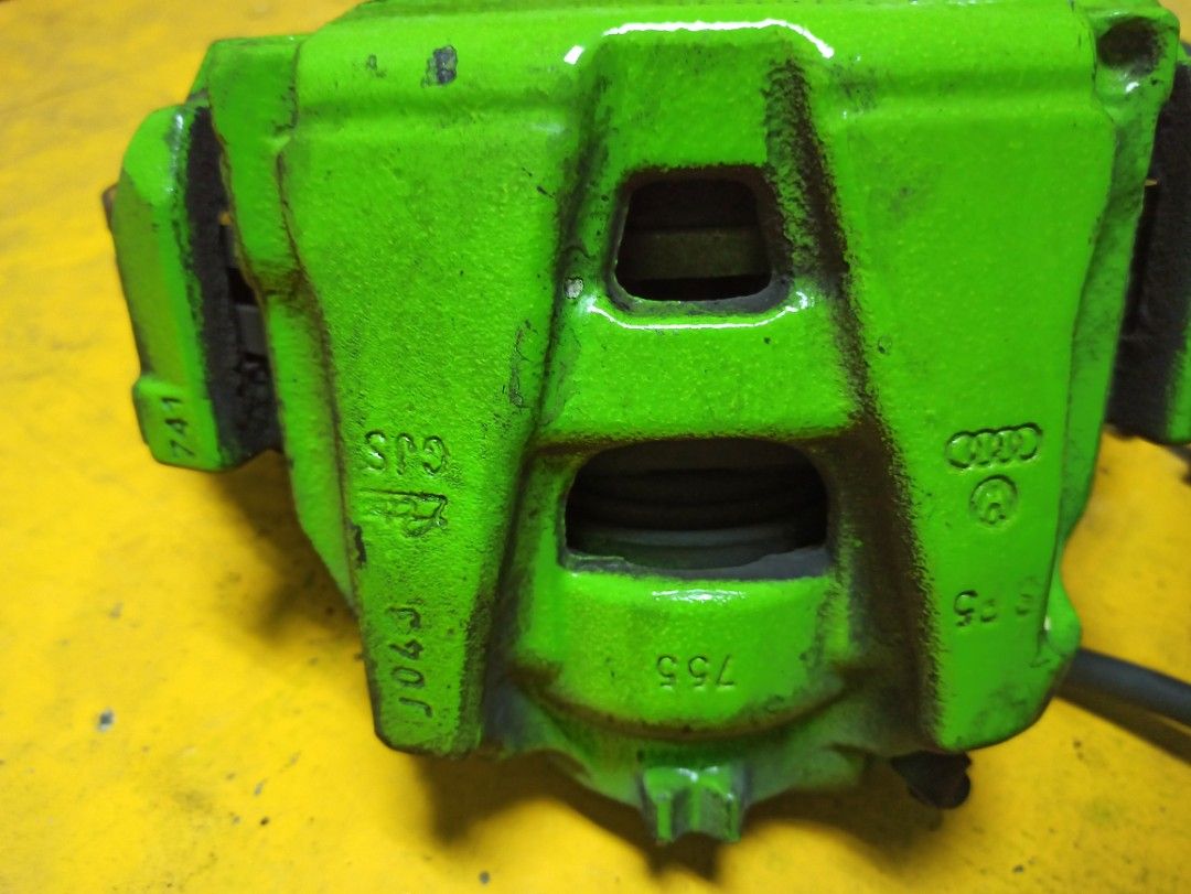 Original Audi A4 brake calipers rotors, Car Accessories, Accessories on