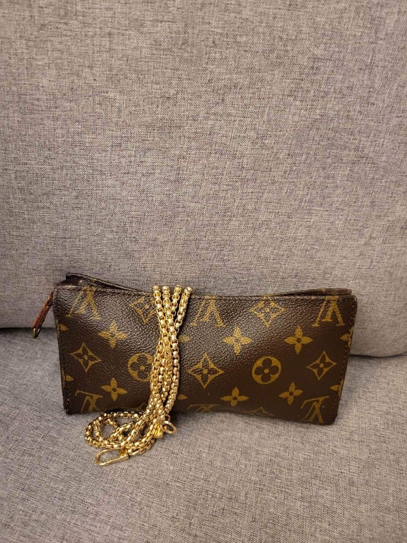 Original LV (Category: Luxury Bags & Wallets) located in Paranaque City. Submitted by laylalozada257 (Listing ID 1212322034, Image 1). Description: First to pay basis Price Negotiable Moneyback Guarantee Rank A-AB 💳 Accepting Payment via Bank Transfer, E-wallet and PayPal. 📬 Please feel free to message me for details. Meetup within SM Bf Parañaque only 📣Disclaimer: I am not affiliated with the brands featured. All copyrights and registered tra