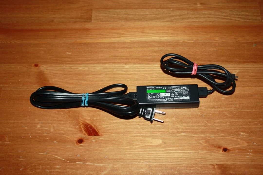 Original Sony PSP GO System Console Wall Charger PSPN100 AC Adapter