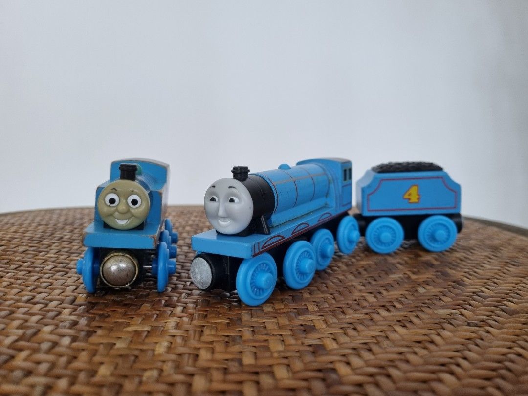 PL: Thomas & Friends + Gordon Wooden Train with Cargo, Hobbies & Toys ...