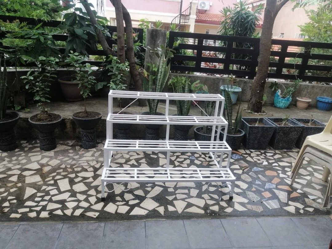 plants-organizer-furniture-home-living-gardening-pots-planters
