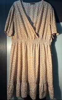(Category: ) located in . Submitted by pluspreloved.sg (Listing ID 1212343839, Image 1). Description: .
