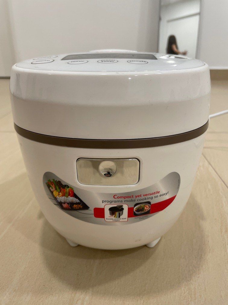 Rice cooker, TV & Home Appliances, Kitchen Appliances, Cookers on Carousell