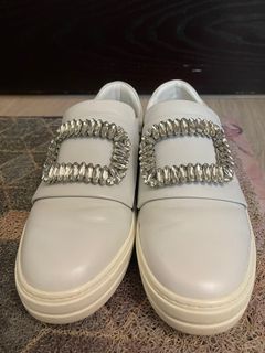 （分類：）位於 。 由 declutter_thegirl 提交（商品編號 1212273212，圖片 1）。簡介： 。