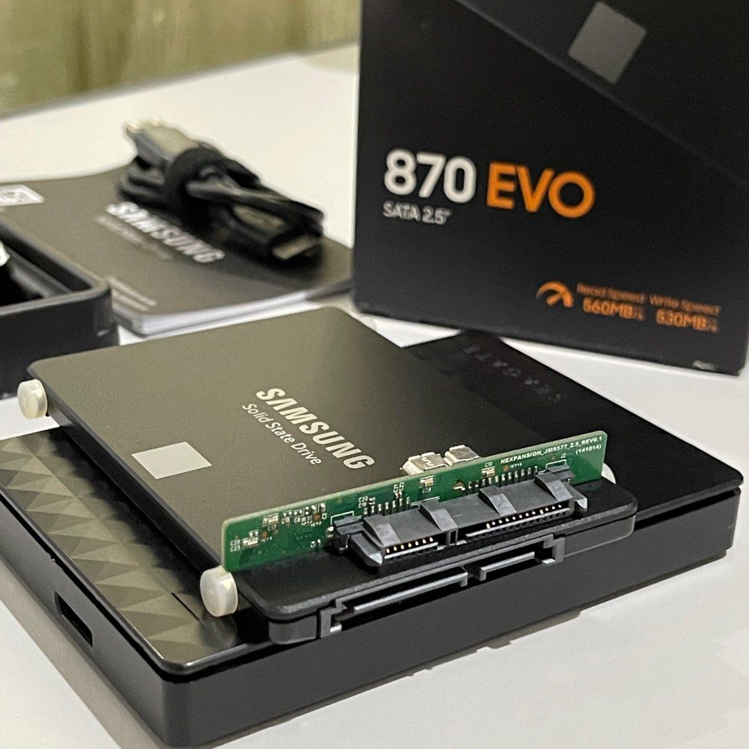 Samsung SSD 870 EVO 2.5 • 2TB