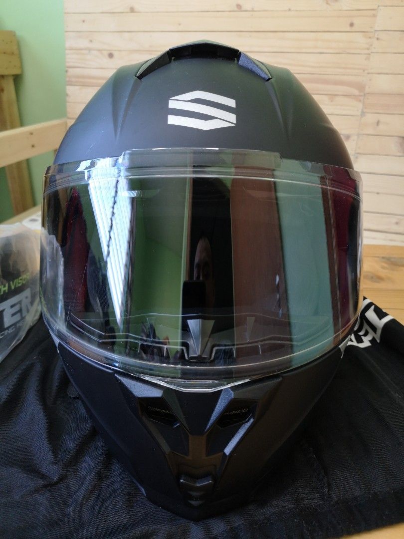 Shifter R2 Matte Helmet Large, Motorbikes, Motorbike Parts