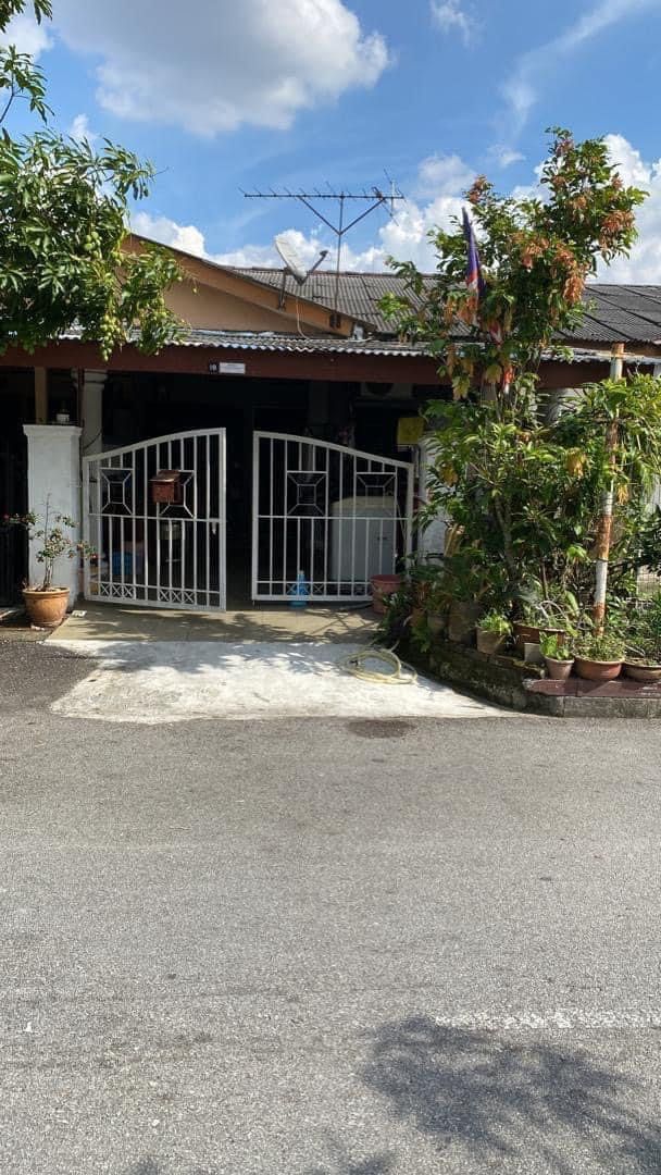 SINGLE STOREY HOUSE TAMAN TASIK BIRU KUNDANG,RAWANG SELANGOR, Property