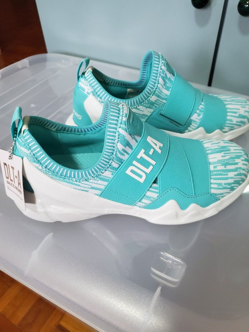 Skechers DLTA shoes, Women's Fashion, Footwear, Sneakers on Carousell