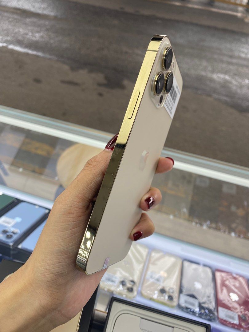 D*i様 iPhone13 Pro Max 256GB ゴールド 【美品!!!即 Amazon | 【整備済み品】 Apple iPhone 13 Pro Max 256GB