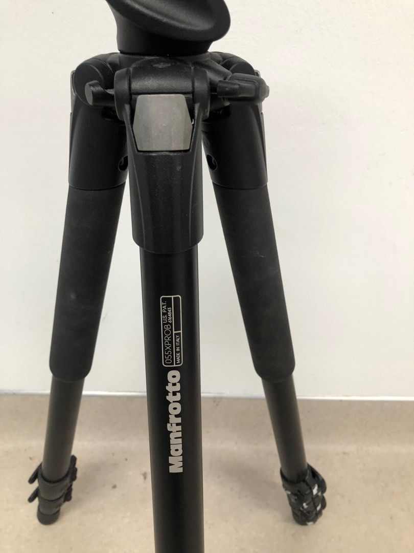 Tripod Manfrotto (055XPROB leg with 496RC2 head), Photography