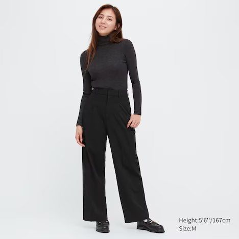 Uniqlo Wide Pleated Pants (Black) Size L, Women's Fashion, Bottoms, Other  Bottoms on Carousell