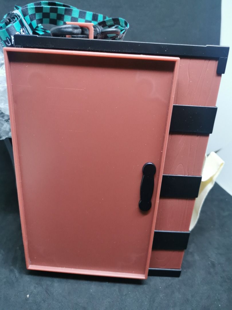 Universal Studios Japan USJ Exclusive Popcorn Holder/Carrier NEZUKO