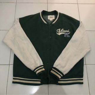 (Kategori: ) berada di . Dikirim oleh clairdelrey (ID iklan 1212321058, Gambar 1). Deskripsi: .