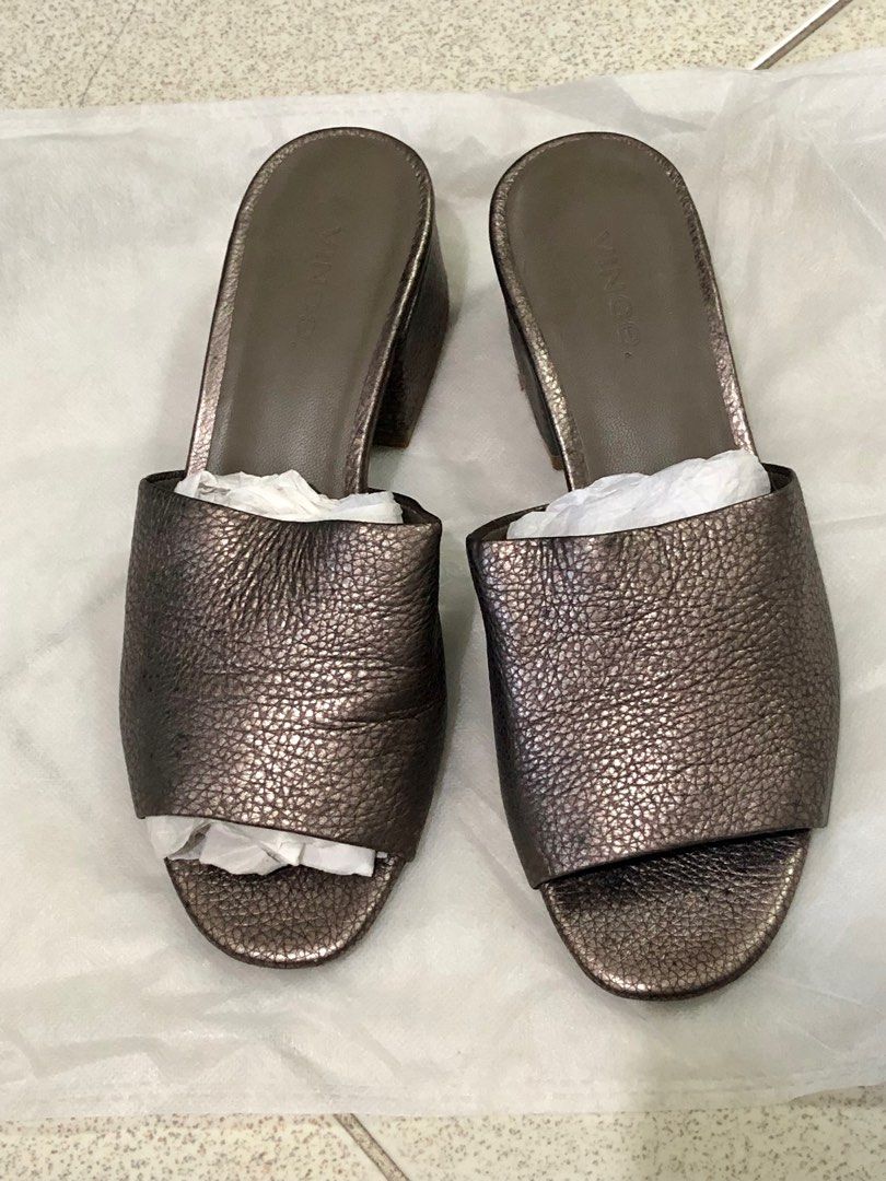 vince sandals