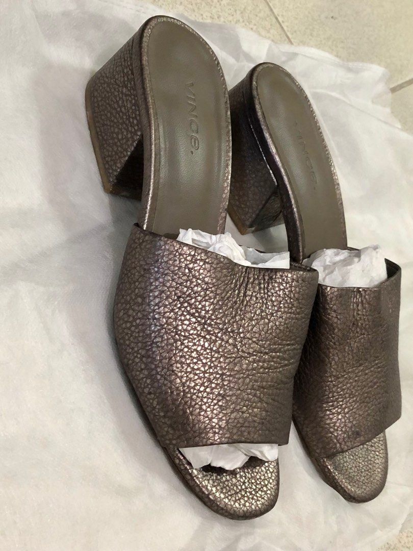 vince sandals