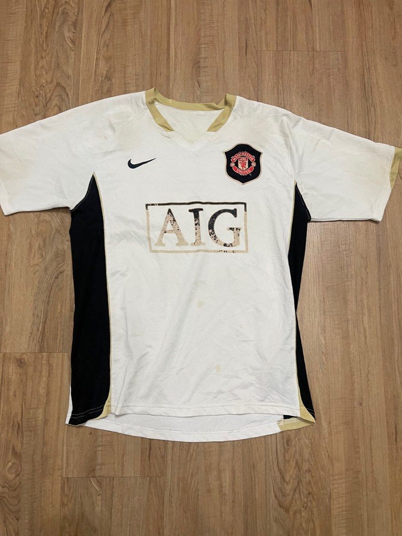 Jersey manchester united aig cheap