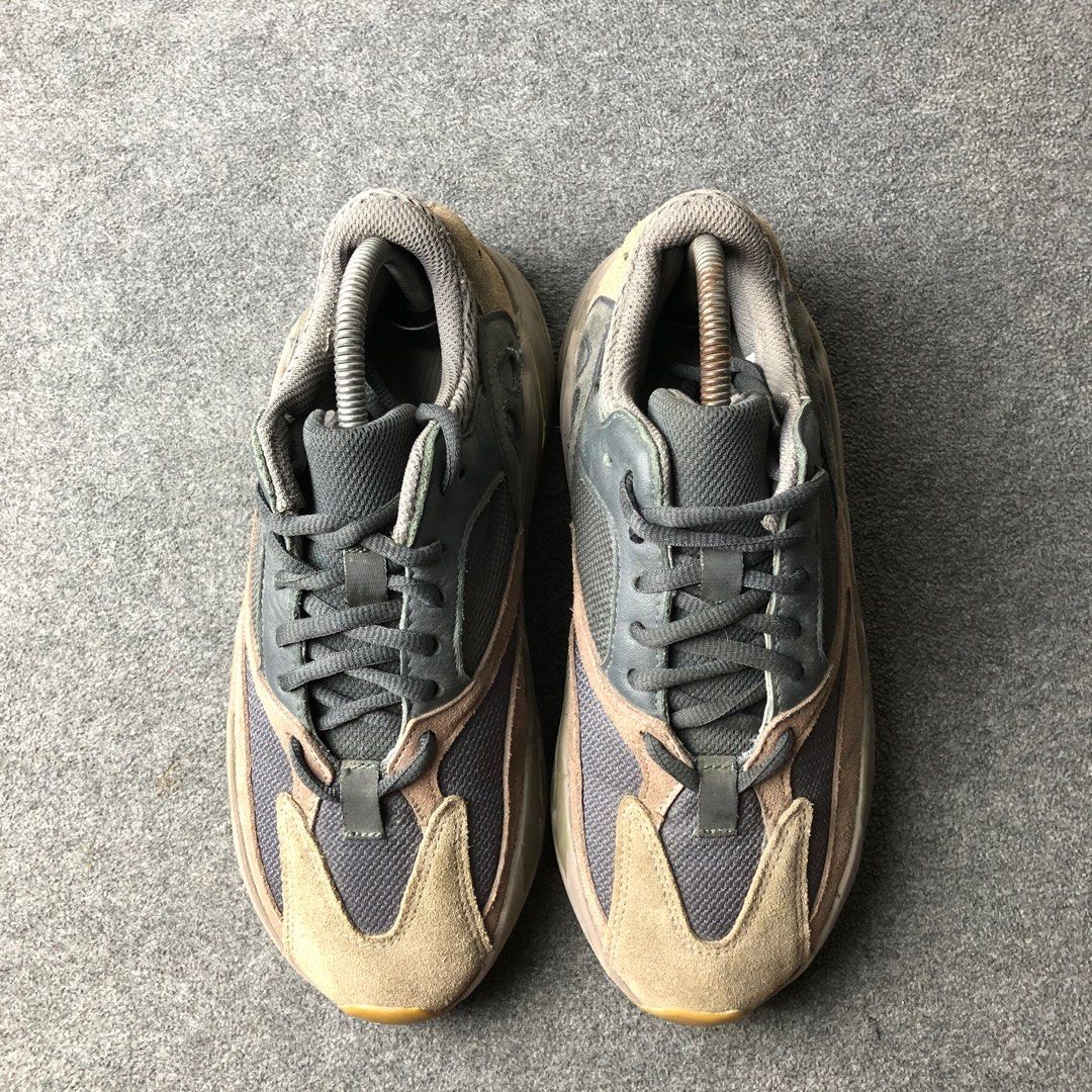 Fake mauve best sale yeezy