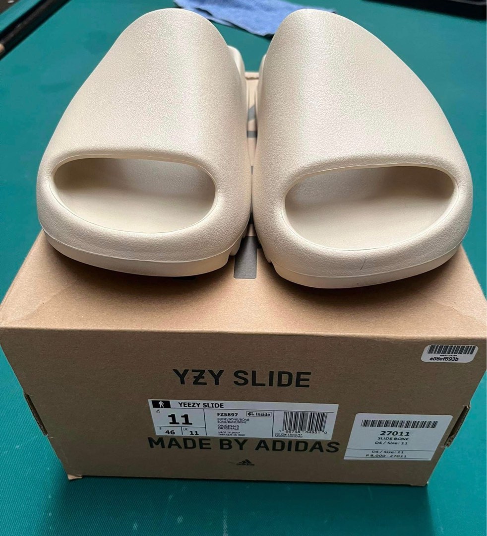Yeezy Slide Bone size 11, Men's Fashion, Footwear, Slippers u0026 Slides on  Carousell