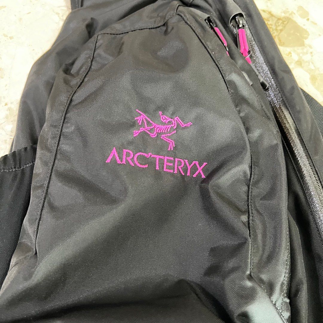 Arcteryx System A Quiver Bag Crossbody, Men's Fashion, Bags, Backpacks