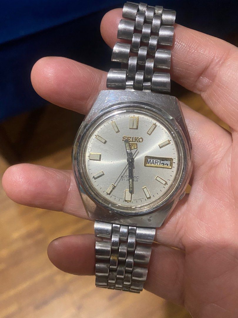 Seiko 5 automatic 22 on sale jewels
