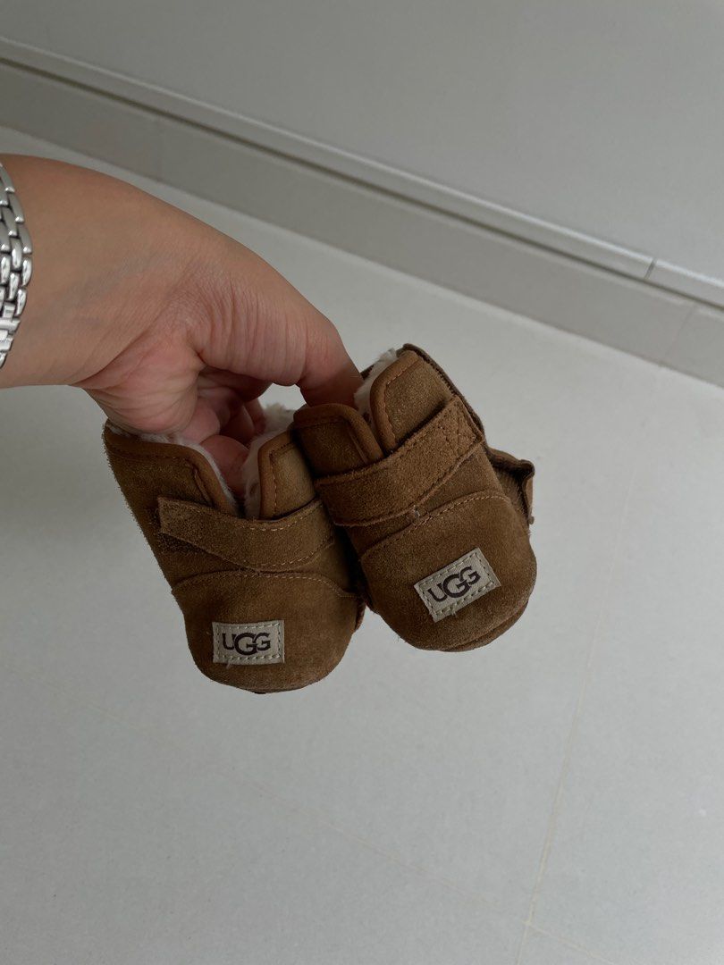 UGG Baby snow boots 13.5cm, Babies & Kids, Babies & Kids Fashion