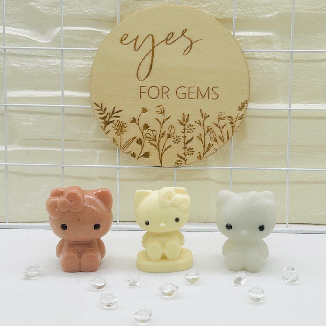 Kitty surprise ivory sales