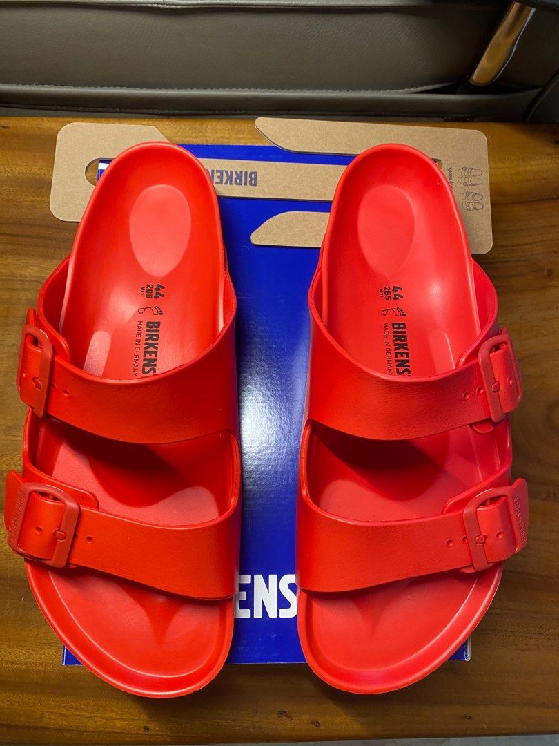 Brand new unused men s Birkenstock Arizona EVA sliders active red US M11
