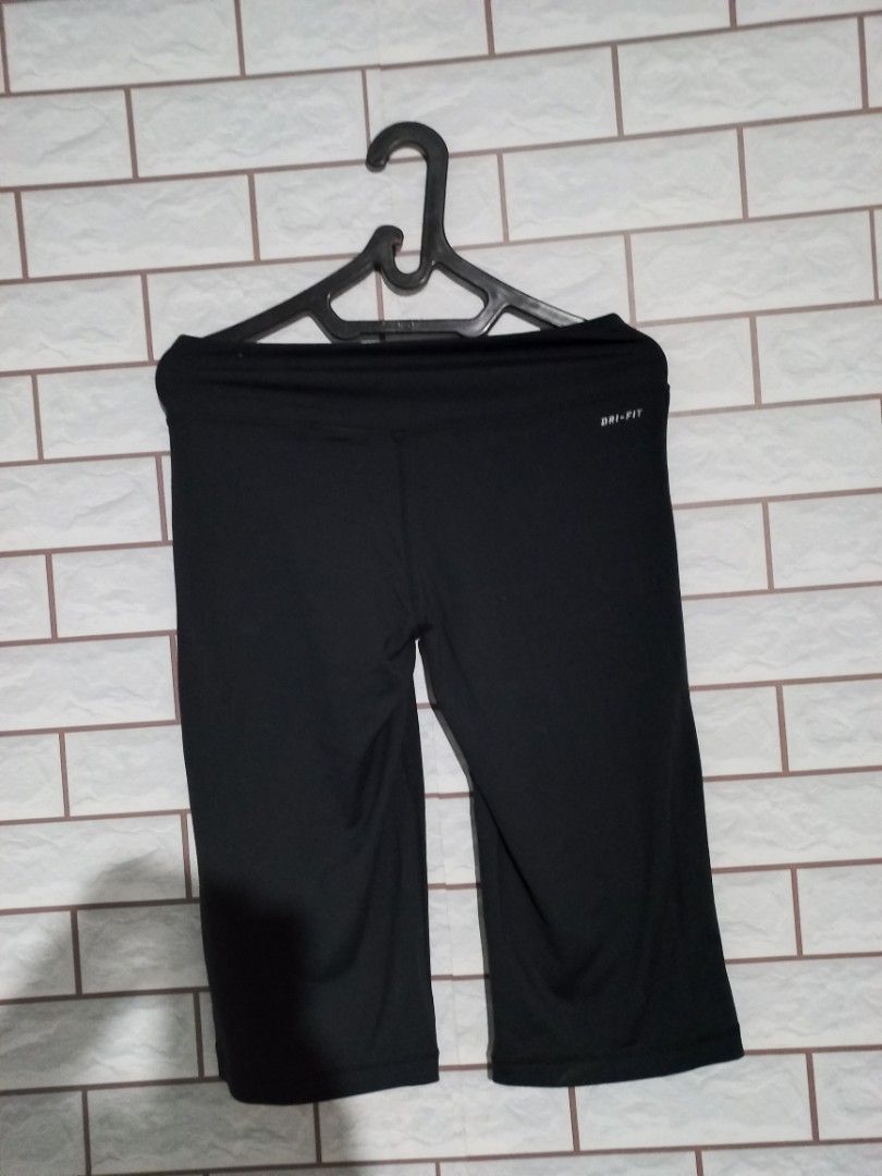 dri fit capri pants
