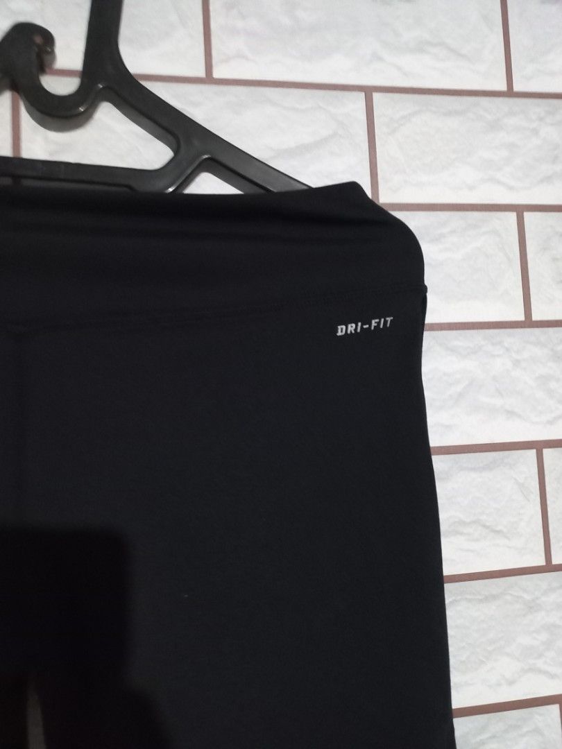 dri fit capri pants