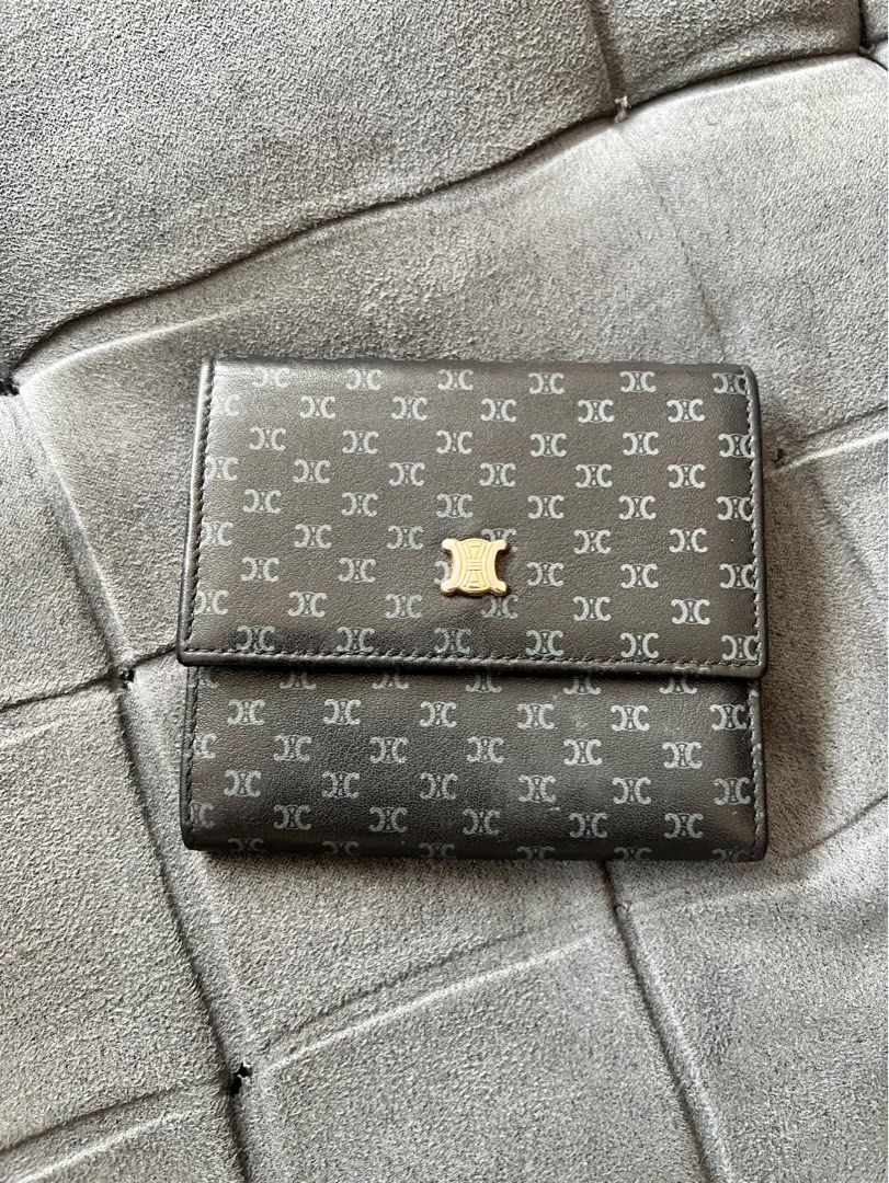 Celine Wallet (Category: Luxury Bags & Wallets) located in Quezon City. Submitted by rnbhits (Listing ID 1212444378, Image 1). Description: Celine Wallet with coin purse Very good condition.
