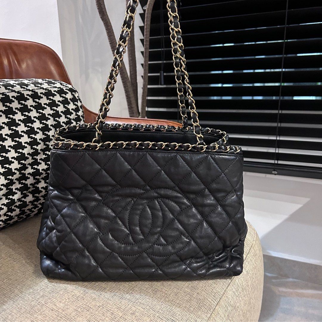 Lambskin Chanel tote bag, Women's Fashion, Bags & Wallets, Tote Bags on  Carousell