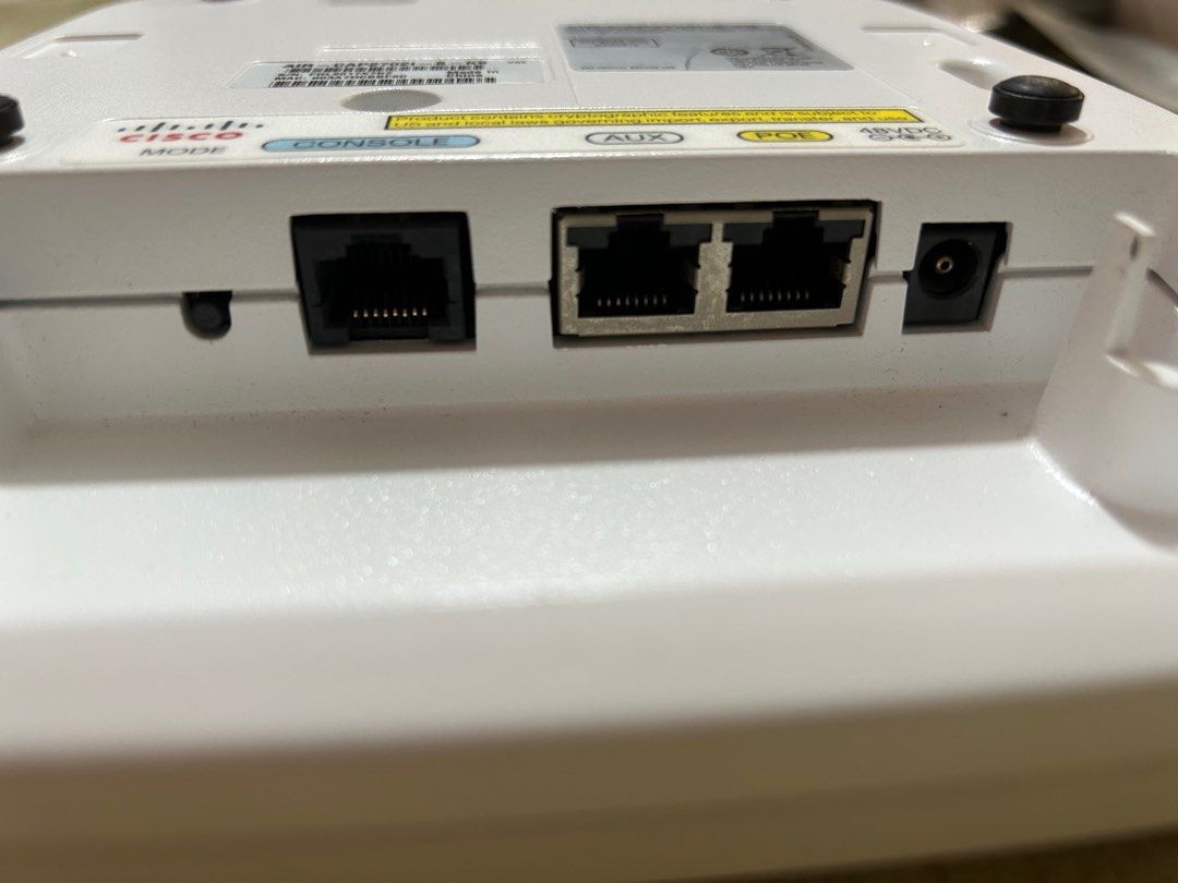 無線LAN機器 Cisco AIR-CAP2702I-A-K9 Aironet 11AC CAP with Cleaner 3X4SS INT ANT A Register Domain : Cisco AIR-CAP2702I-A-K9 Aironet 2702i Controller-Based