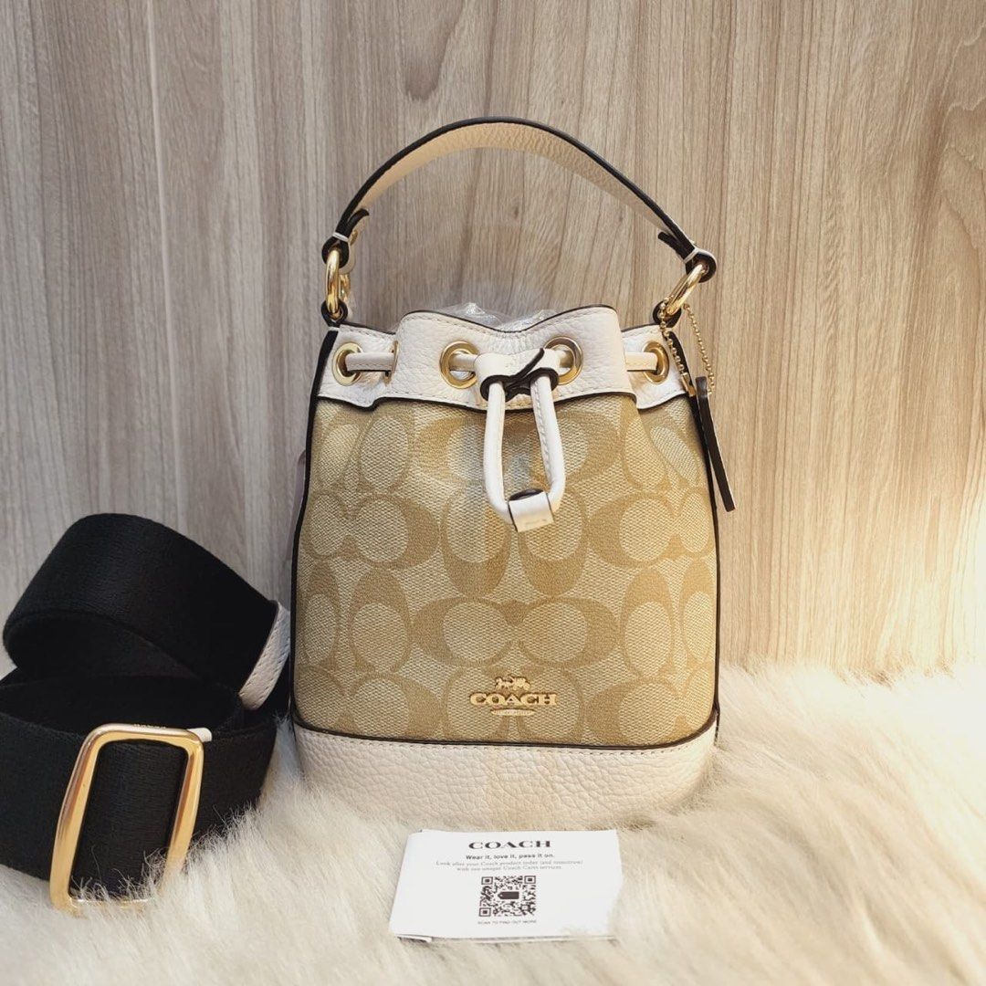 Coach Sierra Bag Large in Beige with Strap, Barang Mewah, Tas & Dompet di  Carousell