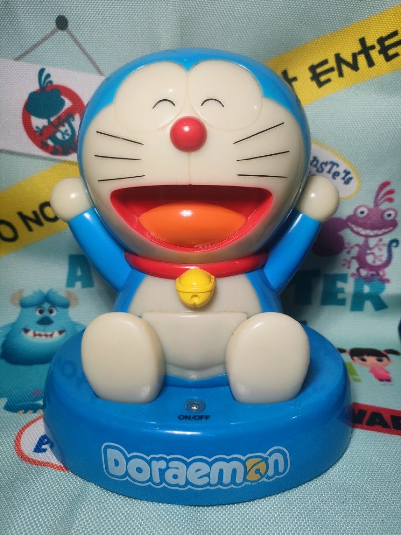 Doraemon touch lamp fujiko x KFC, Hobbies & Toys, Memorabilia