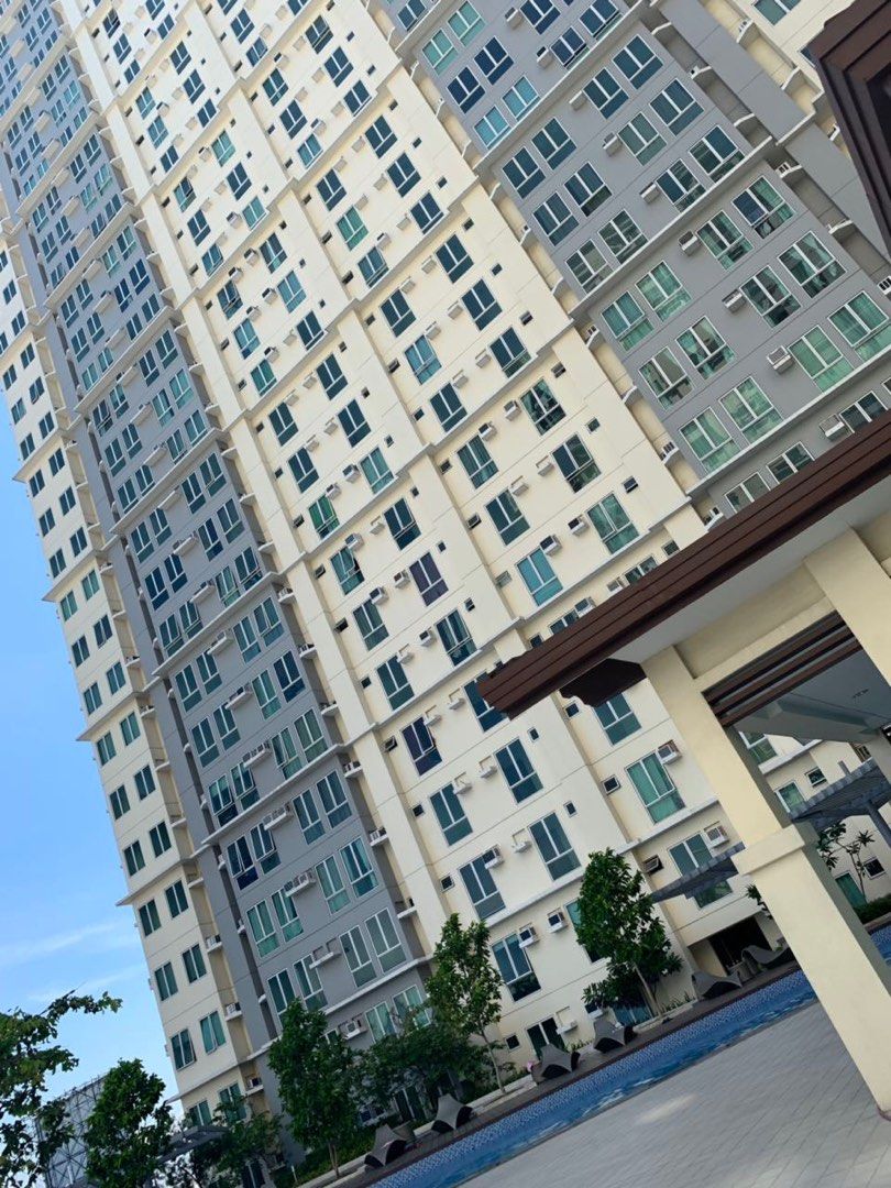 EDSA MAKATI Condo 12BR RFO Rent to Own San Lorenzo Place nr Makati