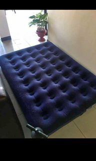 Family size airbed