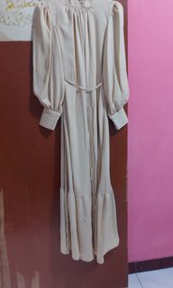 (Kategori: ) berada di . Dikirim oleh tmprelovedstore (ID iklan 1212538376, Gambar 1). Deskripsi: .