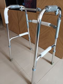 (Category: ) located in . Submitted by yeo_mummy (Listing ID 1212451406, Image 1). Description: .