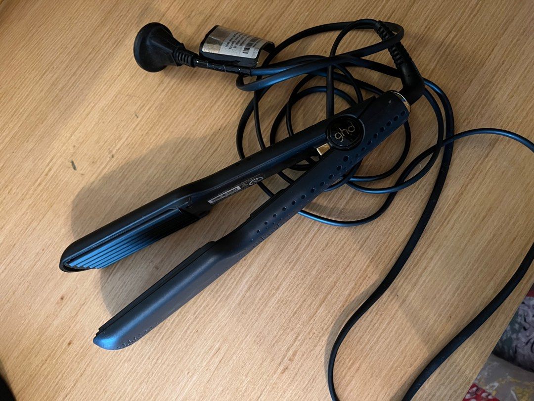 GHD Hair crimper, Beauty & Personal Care, Hair on Carousell