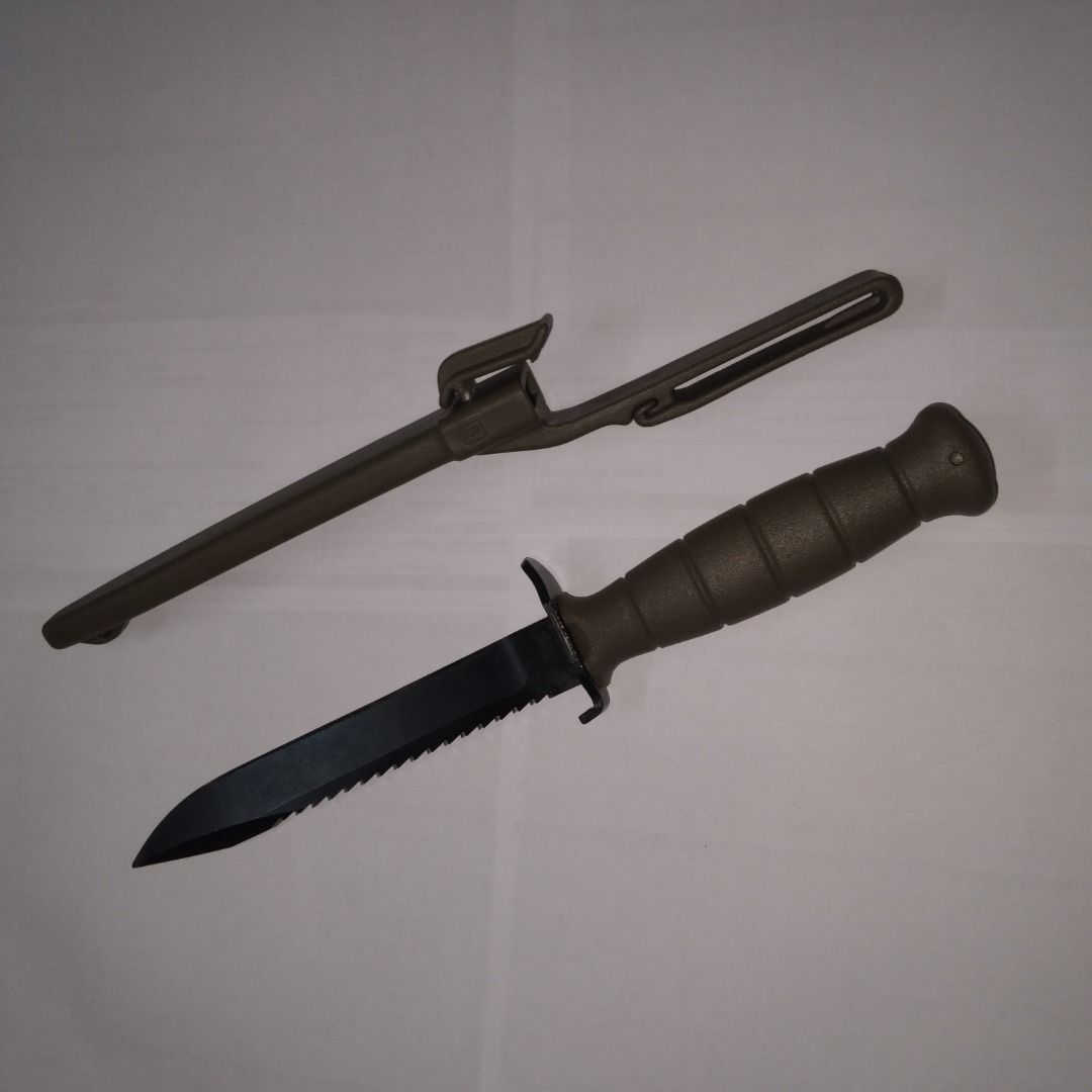 Glock FM 81 Field Knife Tactical Survival Outdoor Knives , Sports