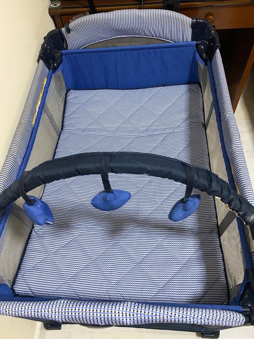 Graco Pack and Play on the go with Diaper change mat, Babies & Kids