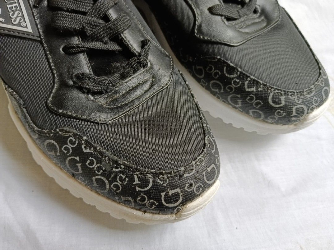 Guess logo shoes Men s Fashion Footwear Sneakers on Carousell