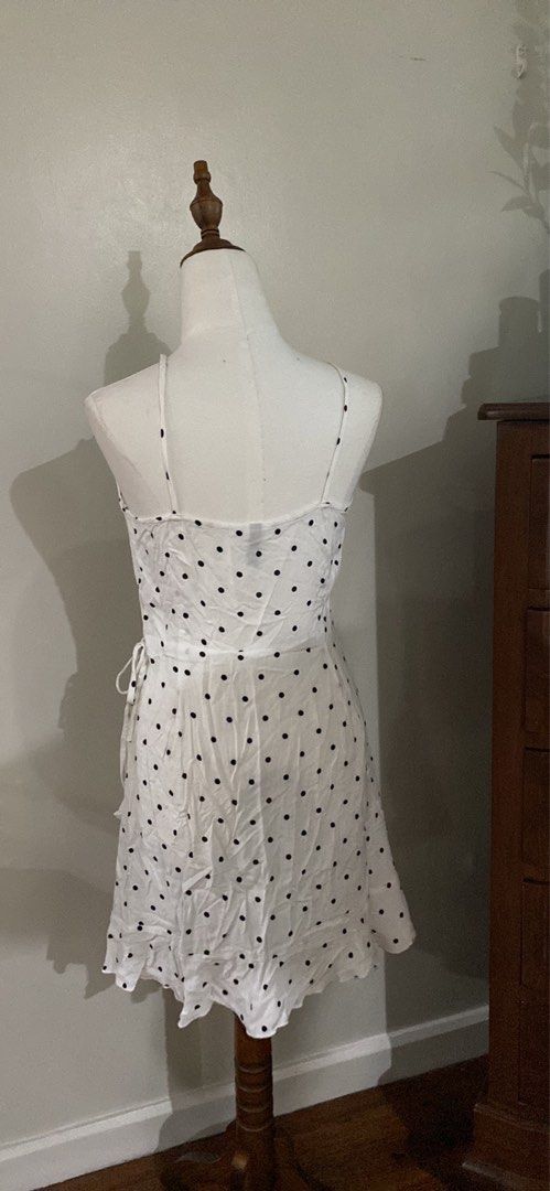 H M Polka Dots Wrap Dress Women s Fashion Dresses Sets Dresses on Carousell